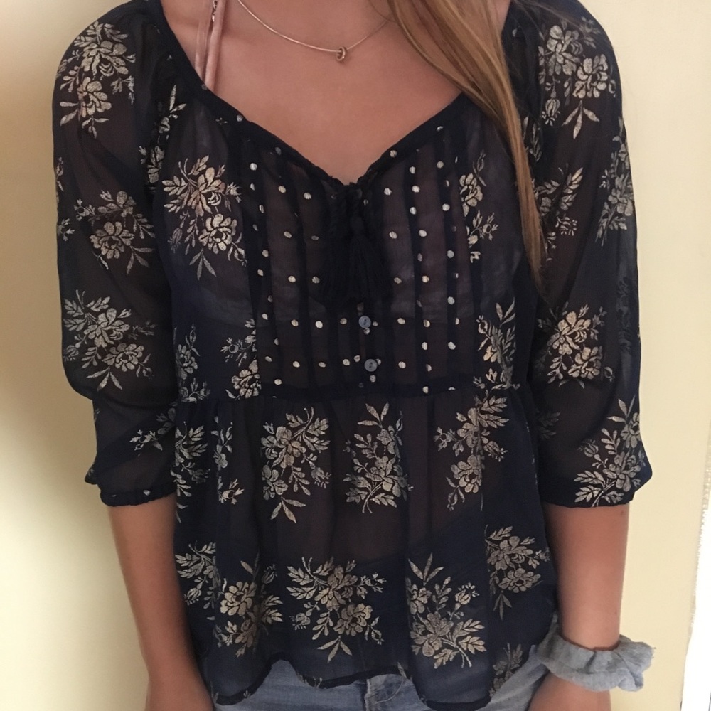Abercrombie navy and gold blouse
